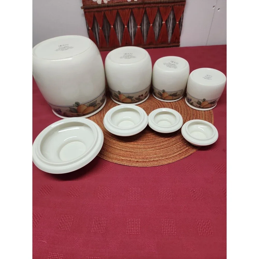 Mikasa Intaglio Garden Harvest Cannister Set Of 4 Peaches, Plums & Berries EUC
